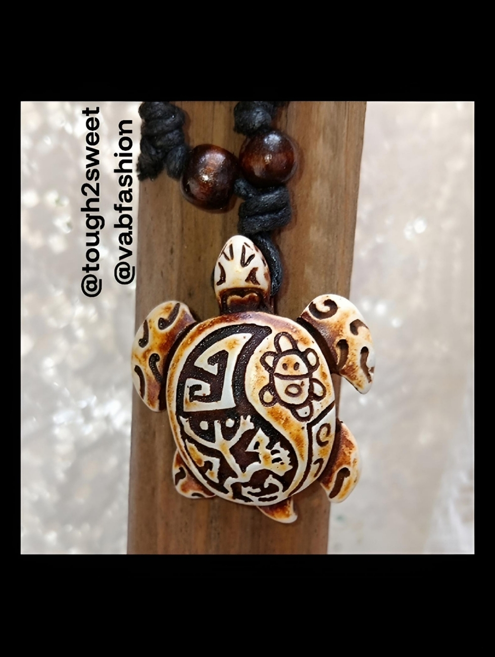 🆕️ARTISAN BOHO RESIN CARVED TURTLE ADJUSTABLE NECKLACE/GIFT BOXED(G)